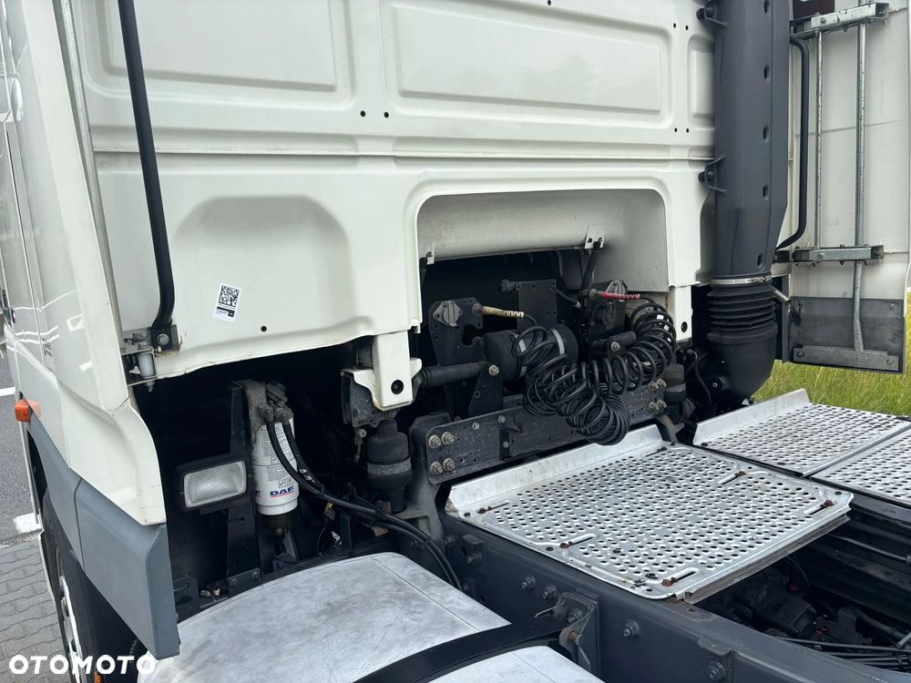 DAF XF - 6