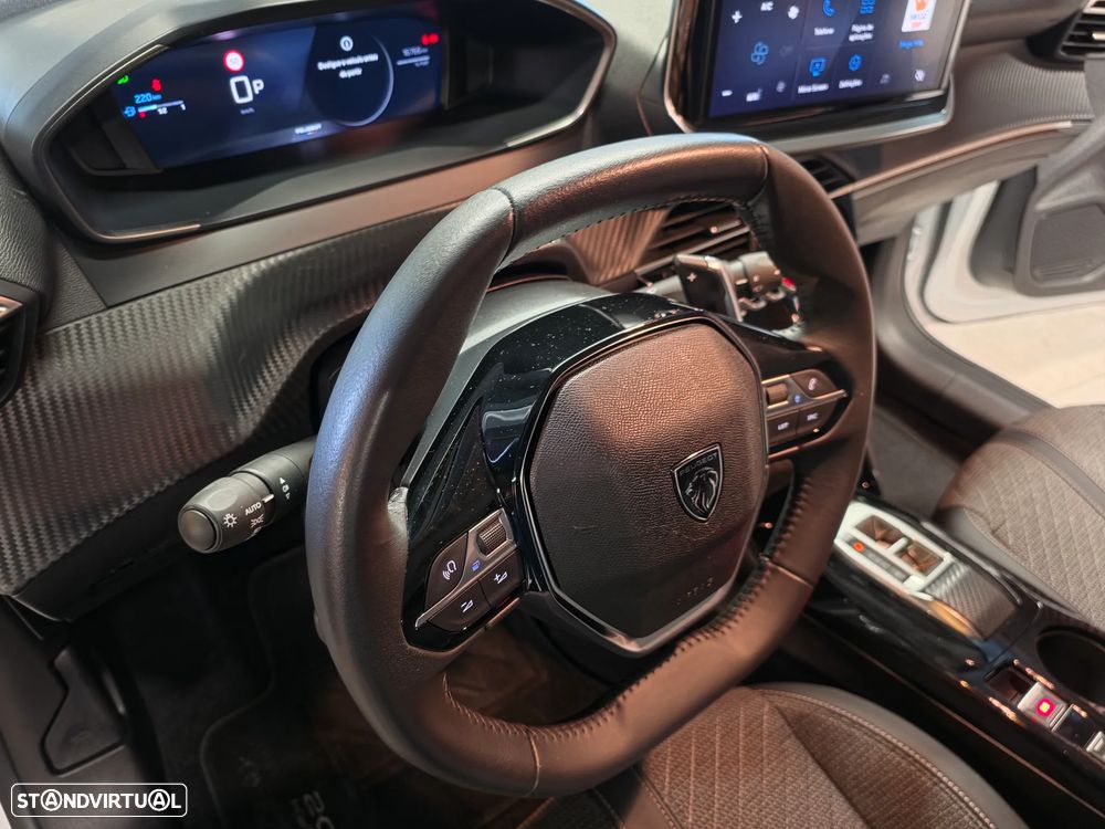 Peugeot 208 1.2 Hybrid Allure e-DCS6 - 6