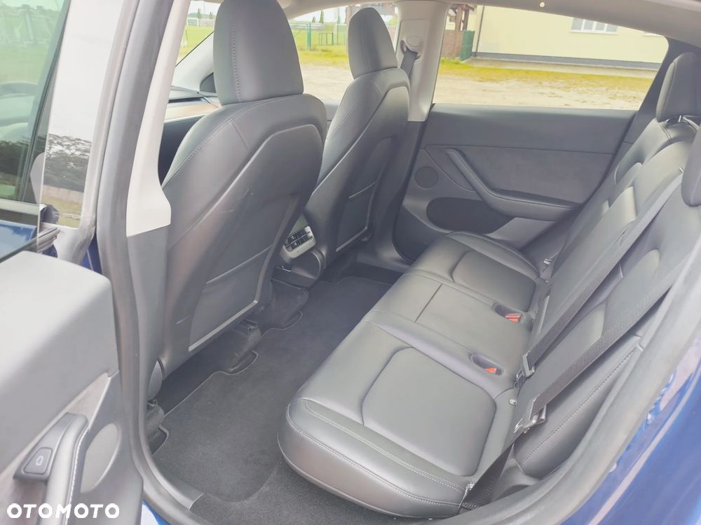 Tesla Model Y Standard - 26