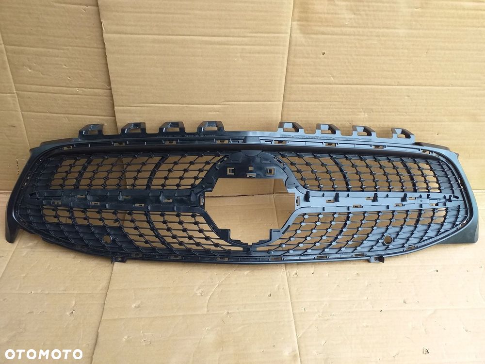MERCEDES CLA W188 ATRAPA GRILL NOWY A1188880000 - 1