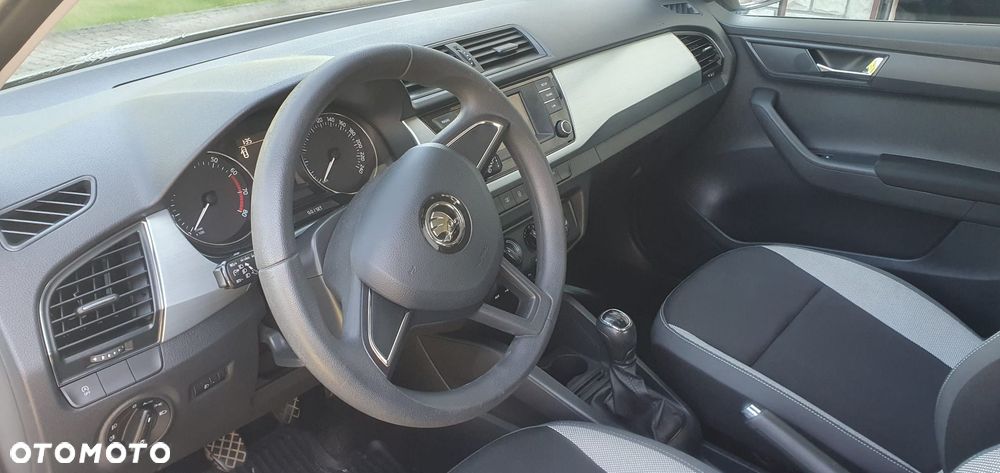 Skoda Fabia 1.0 Ambition - 6