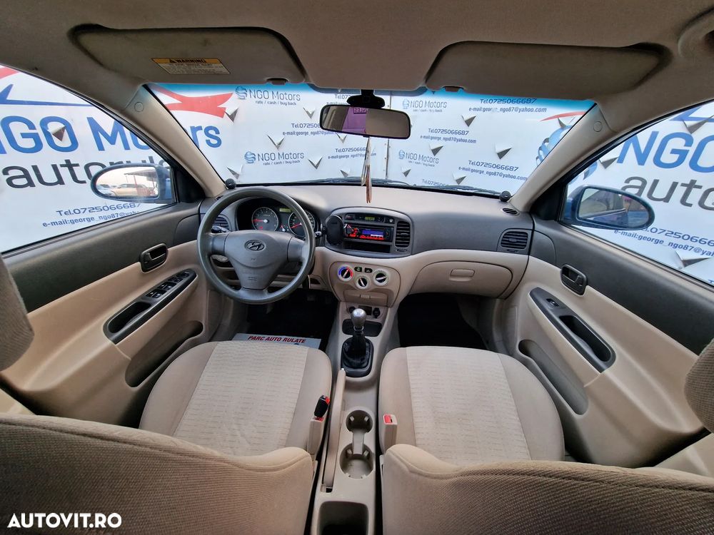 Hyundai Accent MC 1.6 DOHC 4DR GLS PREMIUM - 12