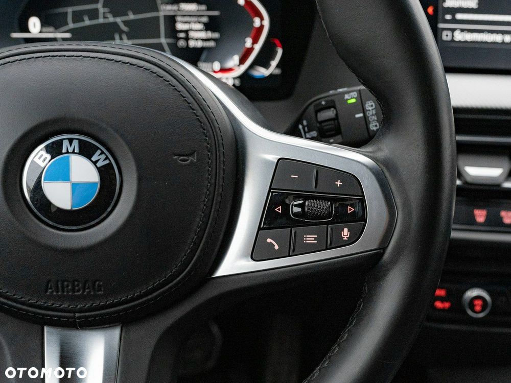 BMW Seria 1 118i M Sport - 18