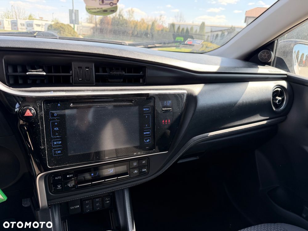 Toyota Corolla 1.6 Prestige EU6 - 14