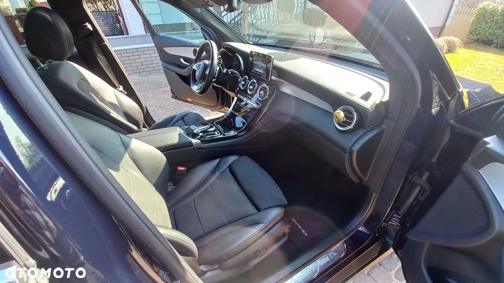 Mercedes-Benz GLC 250 d 4Matic 9G-TRONIC AMG Line - 15