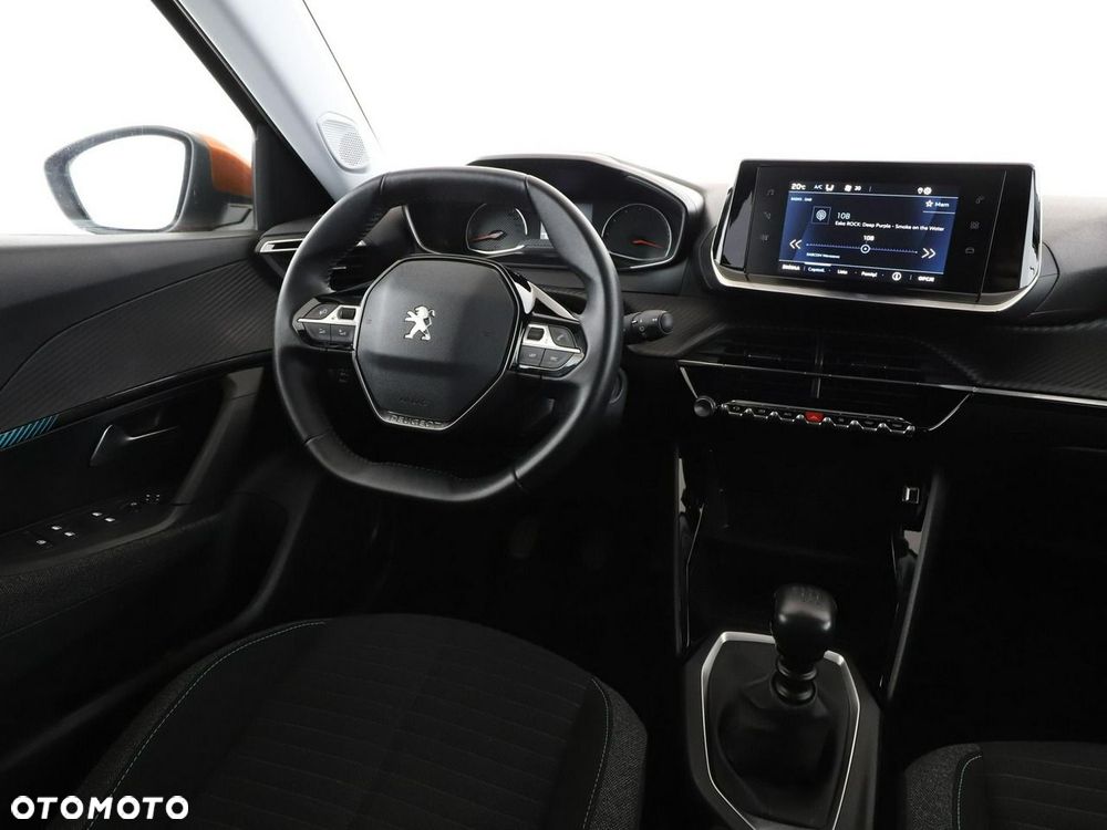 Peugeot 2008 PureTech 100 Style - 17