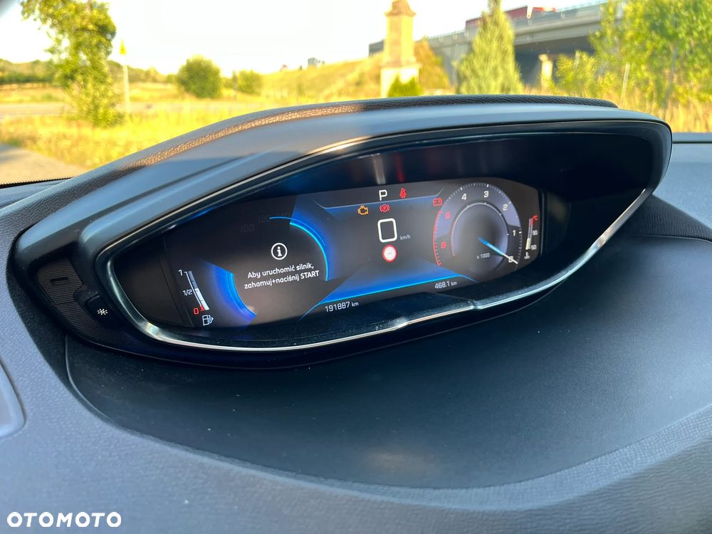 Peugeot 5008 1.5 BlueHDi Active S&S EAT8 - 30