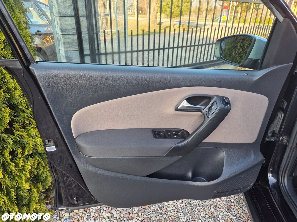 Volkswagen Polo Cross 1.2 TSI Optimum - 28