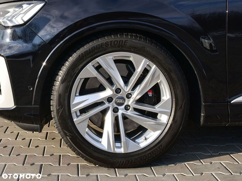 Audi SQ7 - 8