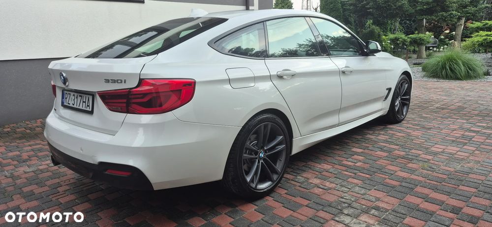 BMW 3GT - 6