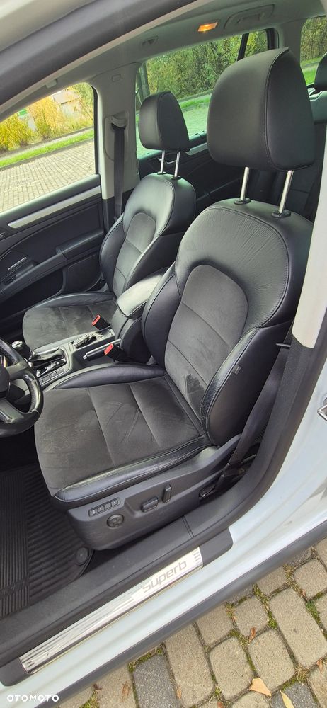 Skoda Superb 2.0 TDI Green tec 4x4 DSG Elegance - 14