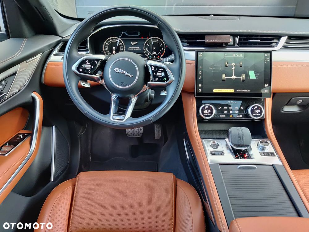 Jaguar F-Pace 2.0 P250 mHEV AWD R-Dynamic S - 28