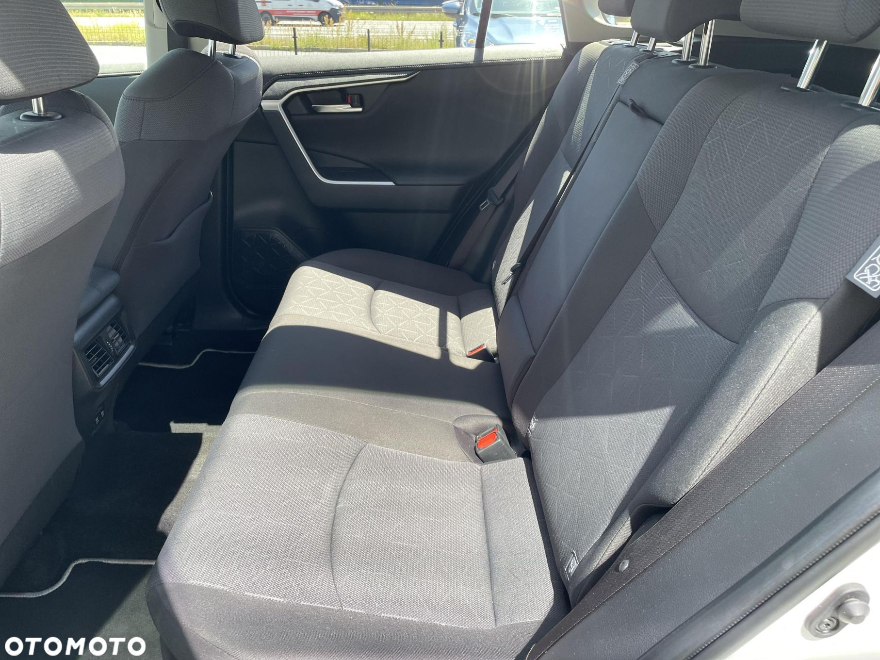 Toyota RAV4 2.5 Hybrid Comfort 4x4 - 16