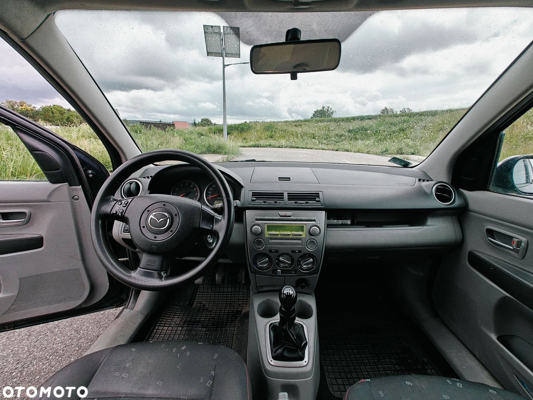Mazda 2 1.4 Core + - 8