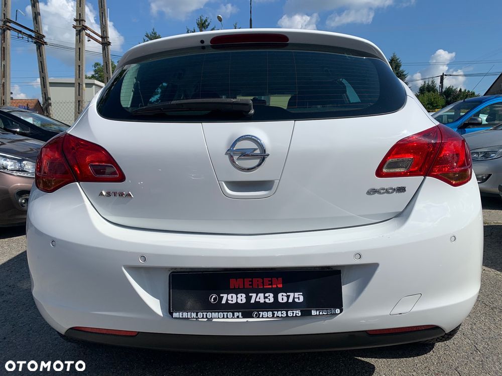 Opel Astra 1.4 150 Jahre - 19