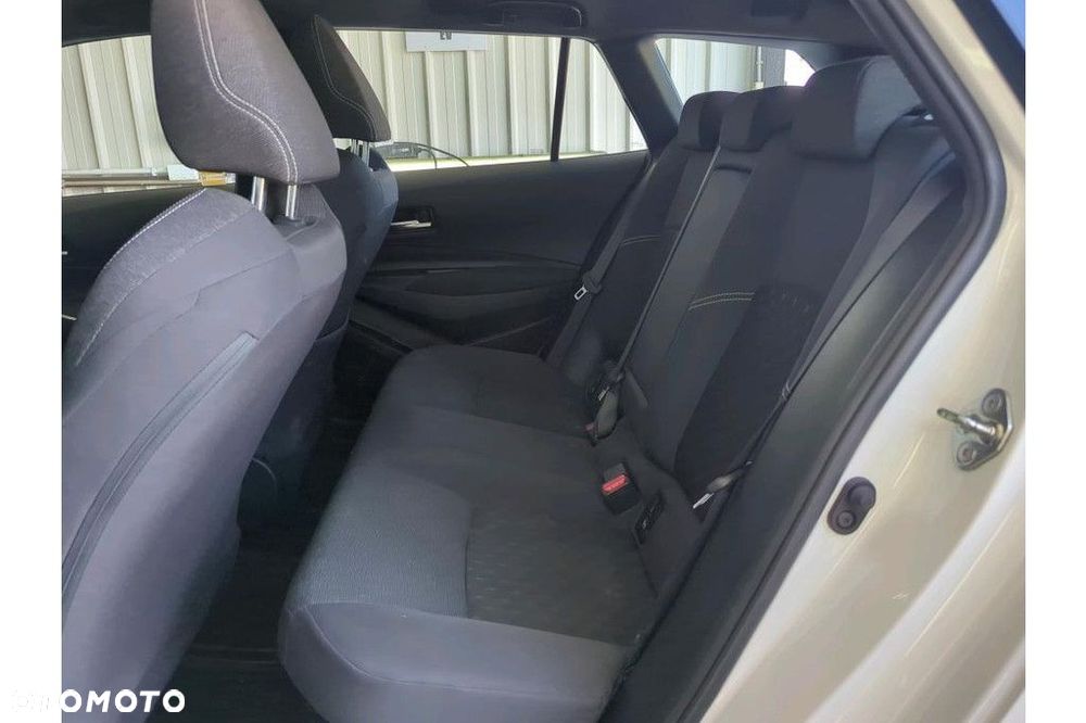 Toyota Corolla 1.8 Hybrid Comfort - 14