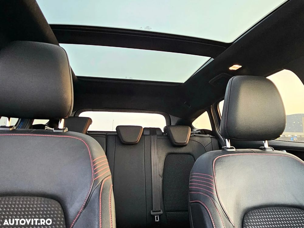 Ford Focus 1.5 Ecoboost ST-Line - 25