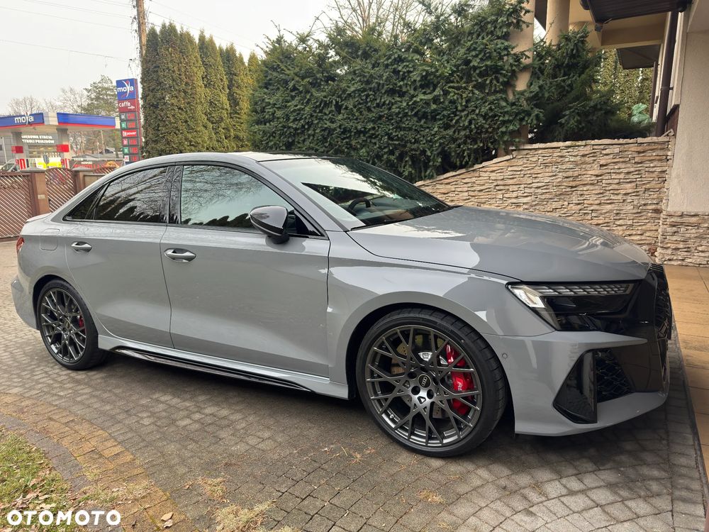 Audi RS3 Sportback - 2