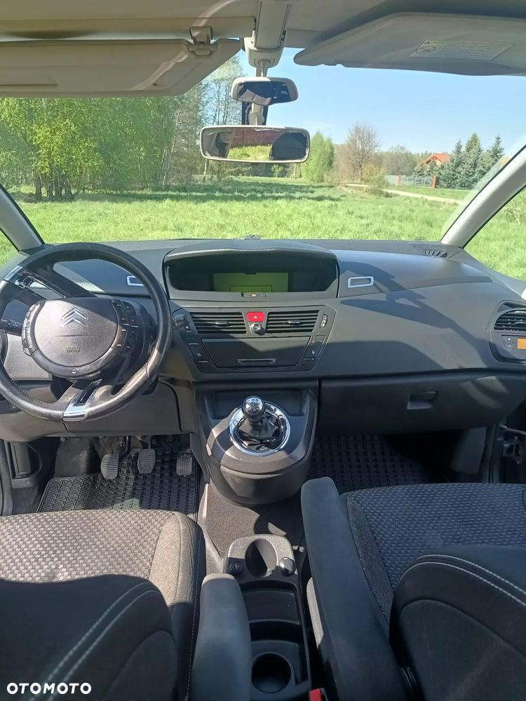 Citroën C4 Picasso - 6