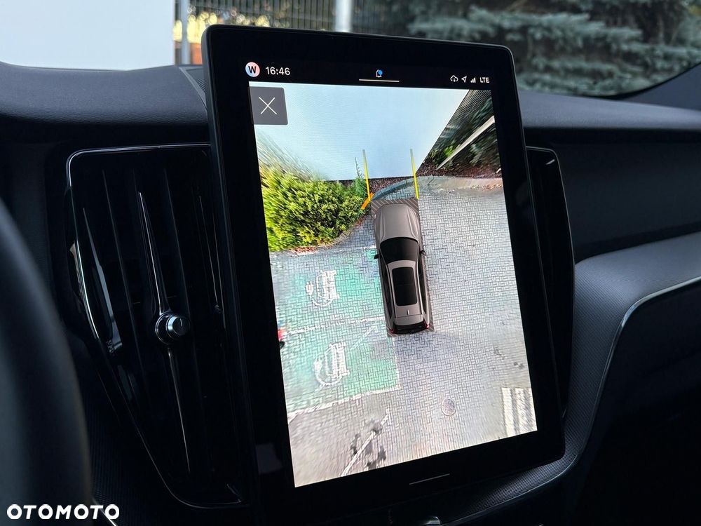 Volvo XC 60 - 25