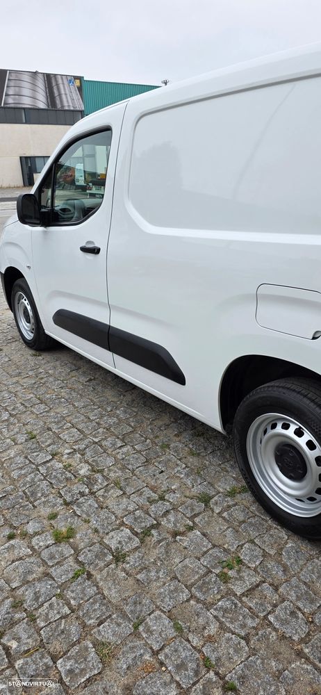 Toyota Proace City Verso 1.5D L1 Exclusive - 11