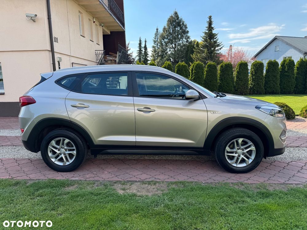 Hyundai Tucson 1.6 GDi 2WD Select - 12