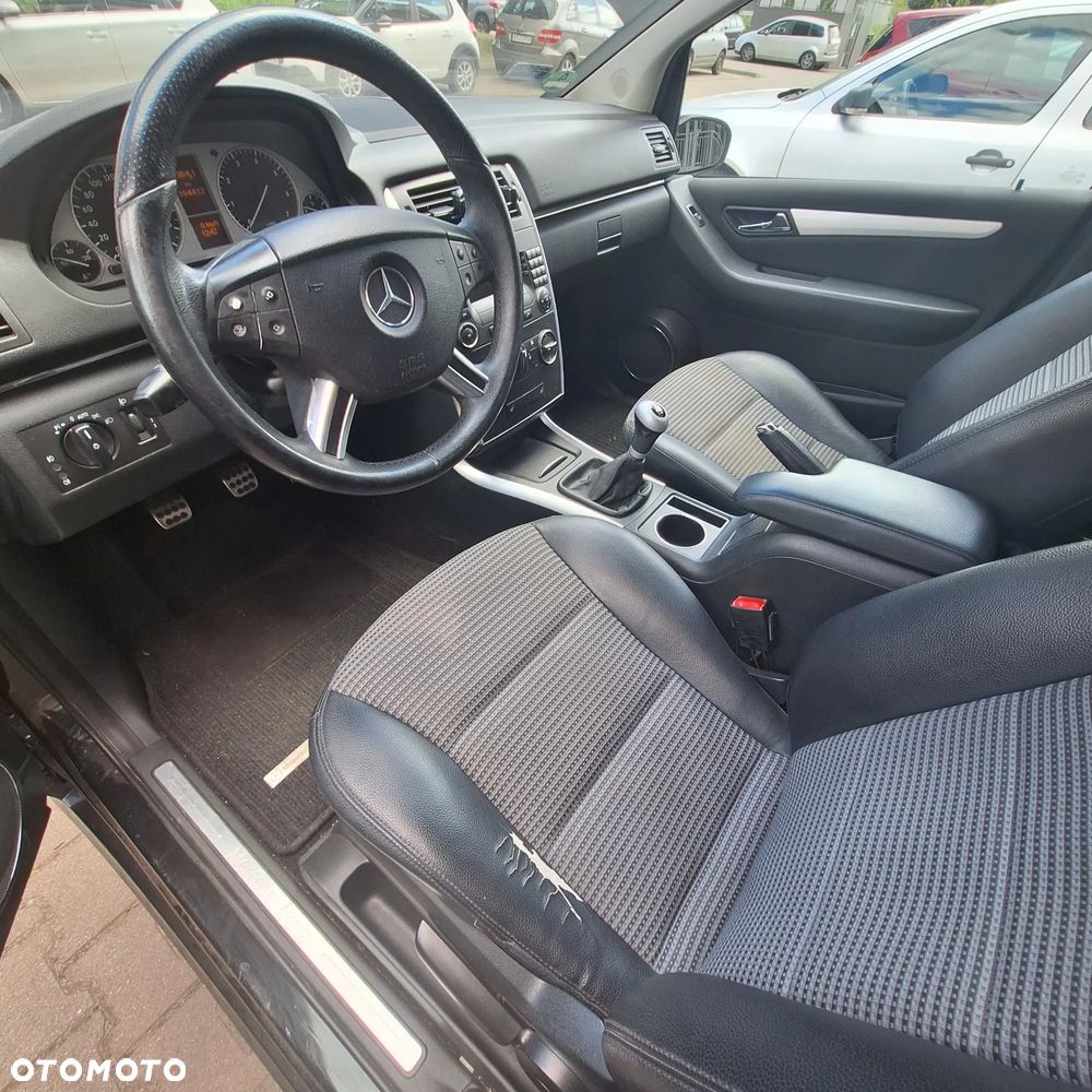 Mercedes-Benz Klasa B 170 - 9