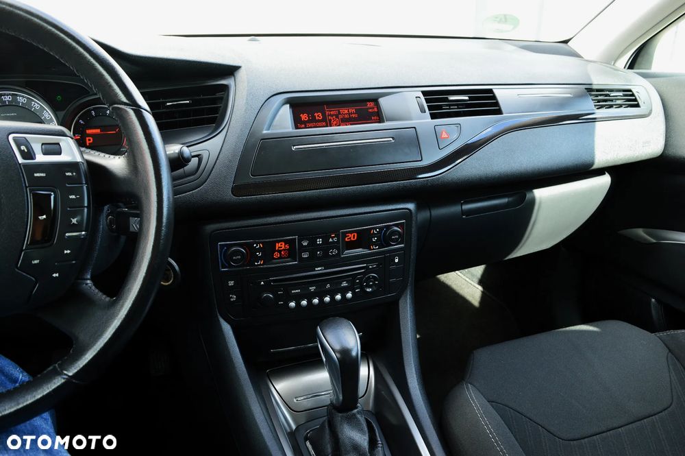 Citroën C5 2.0 16V Confort - 15