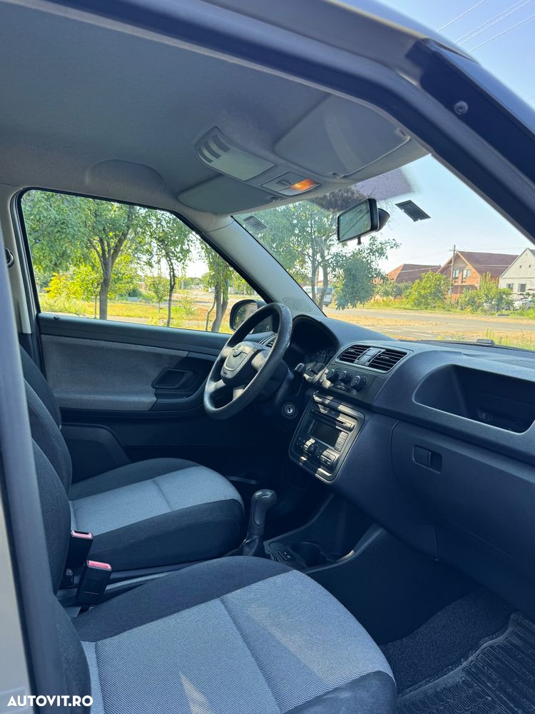 Skoda Fabia 1.2 HTP Active - 10
