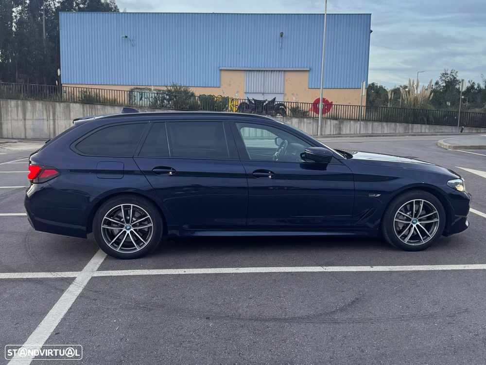 BMW 530 e Pack Desportivo M - 6