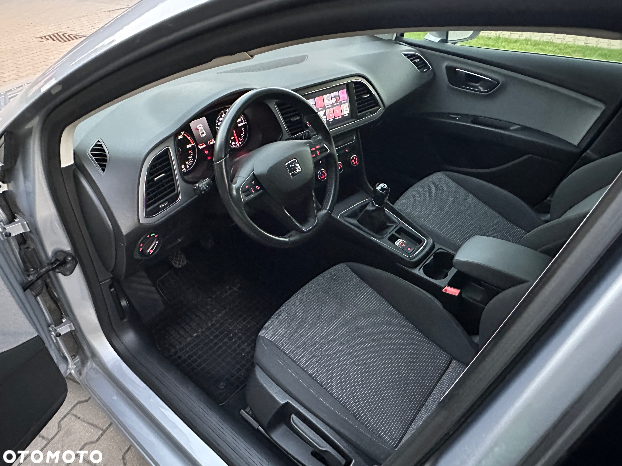 Seat Leon 1.6 TDI DPF Ecomotive Style - 6