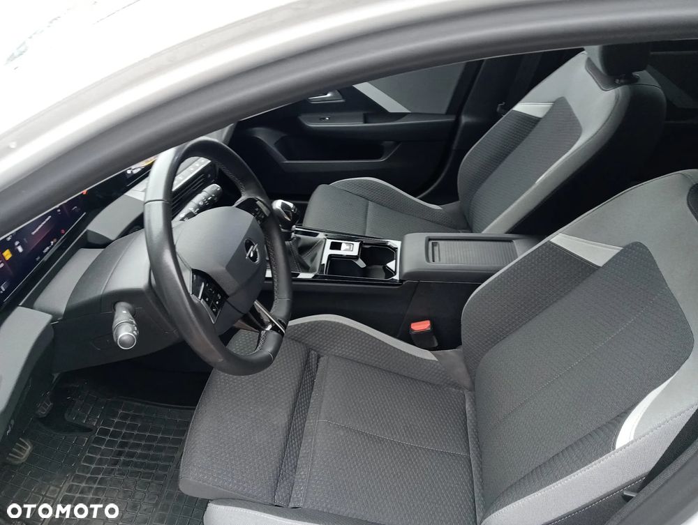 Opel Astra VI 1.2 T Business Edition S&S - 7