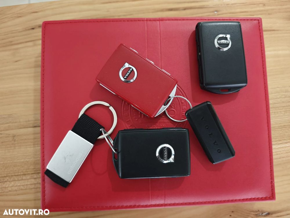 Volvo XC 40 D3 AWD Momentum - 5