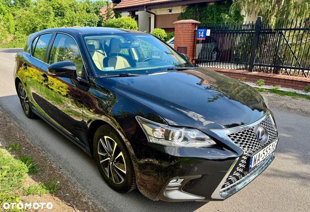 Lexus CT 200h Elegance - 2
