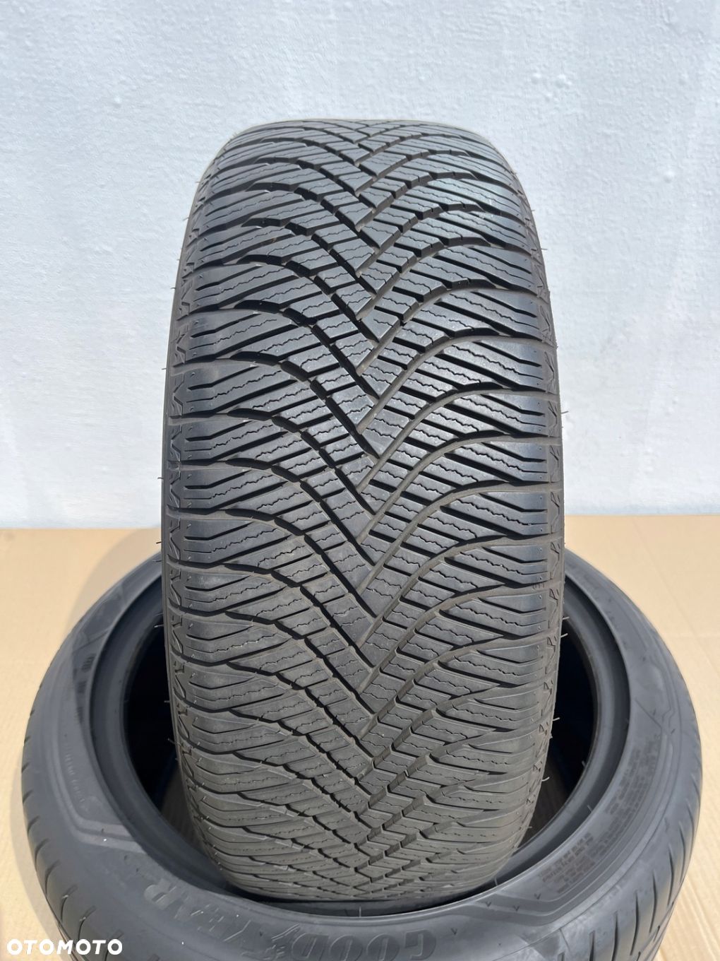 OPONA 215/40/17 87W GOODRIDE ALL SEASON ELITE Z-401 - 1