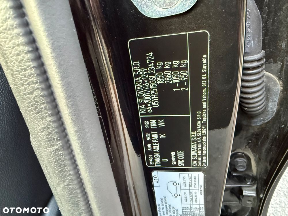 Kia Ceed 1.5 T-GDI Tribute DCT - 16