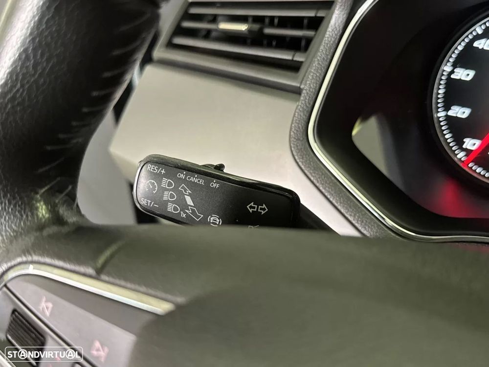 SEAT Ibiza 1.0 Reference - 38