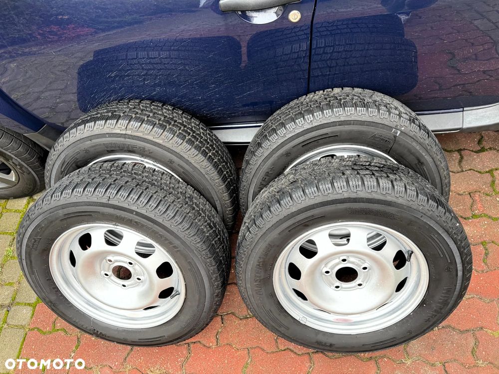 Dacia Duster 1.6 16V 4x2 Ambiance - 33