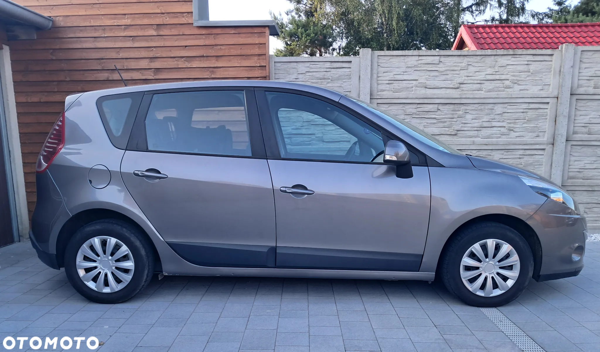 Renault Scenic - 8