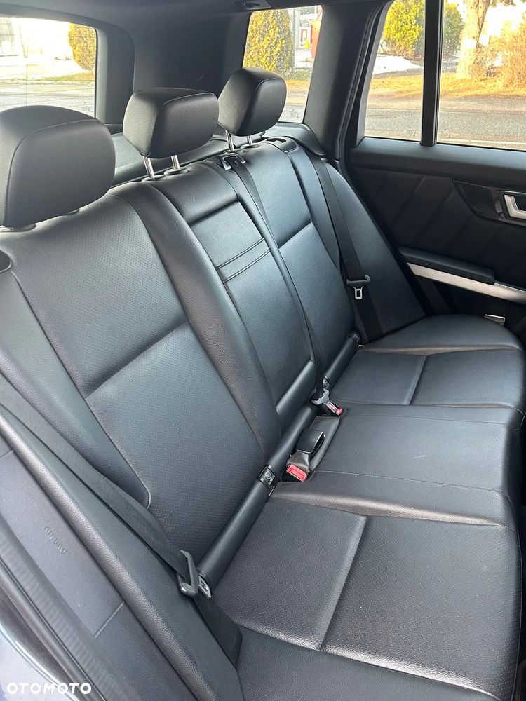 Mercedes-Benz GLK - 4
