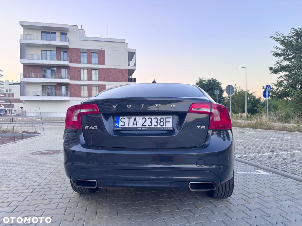 Volvo S60 T5 Drive-E Summum - 6