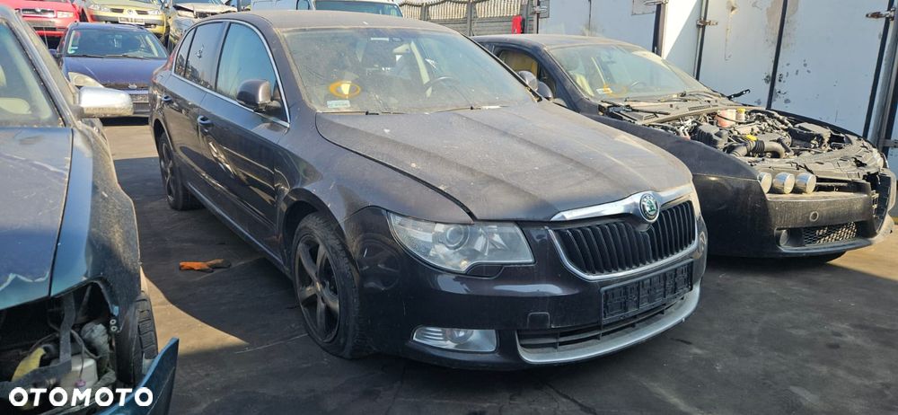 SKODA SUPERB II 08-13 - ZAMEK DRZWI PRZÓD TYL LEWY PRAWY - 2