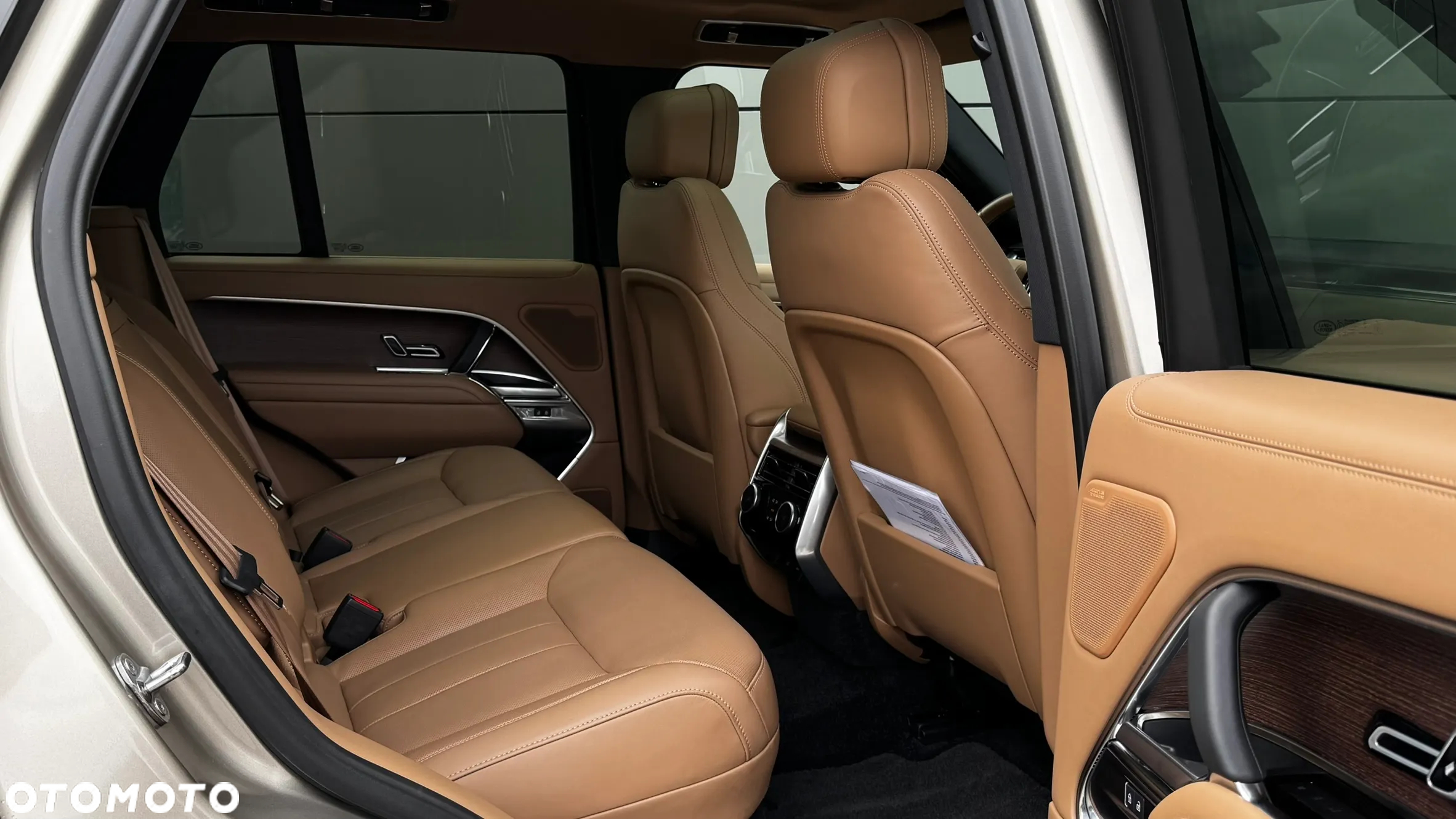 Land Rover Range Rover - 10