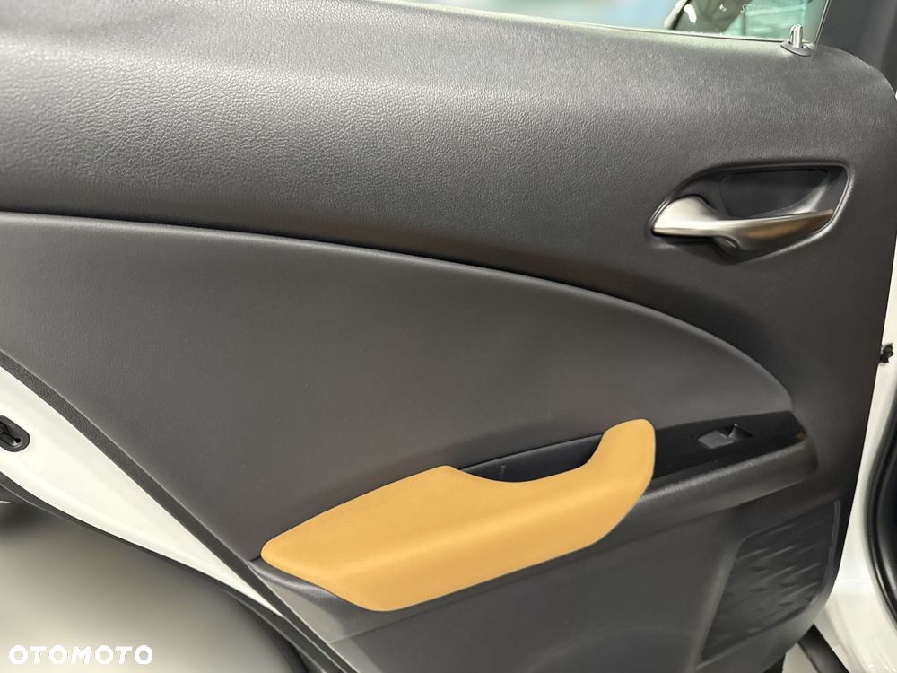 Lexus UX 250h GPF Business 2WD - 13