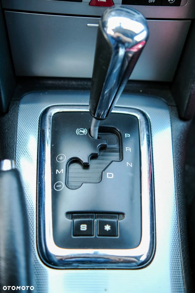 Peugeot 407 - 15