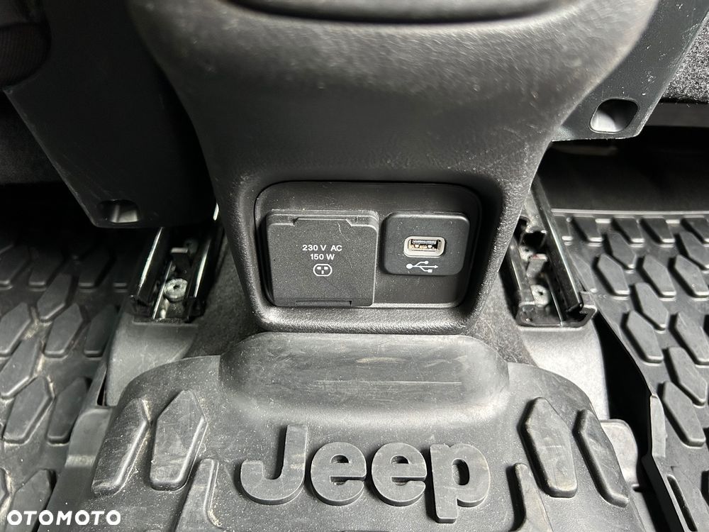 Jeep Compass 1.4 TMair Limited 4WD S&S - 36