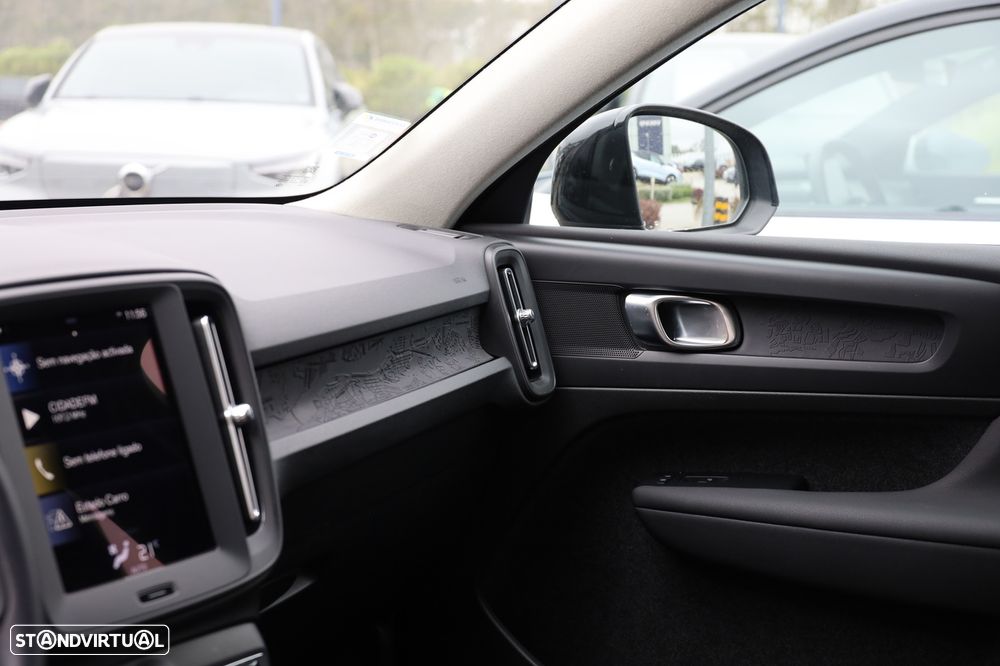 Volvo XC 40 1.5 T2 Momentum Core - 14