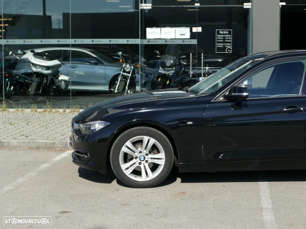 BMW 318 d Line Sport - 16