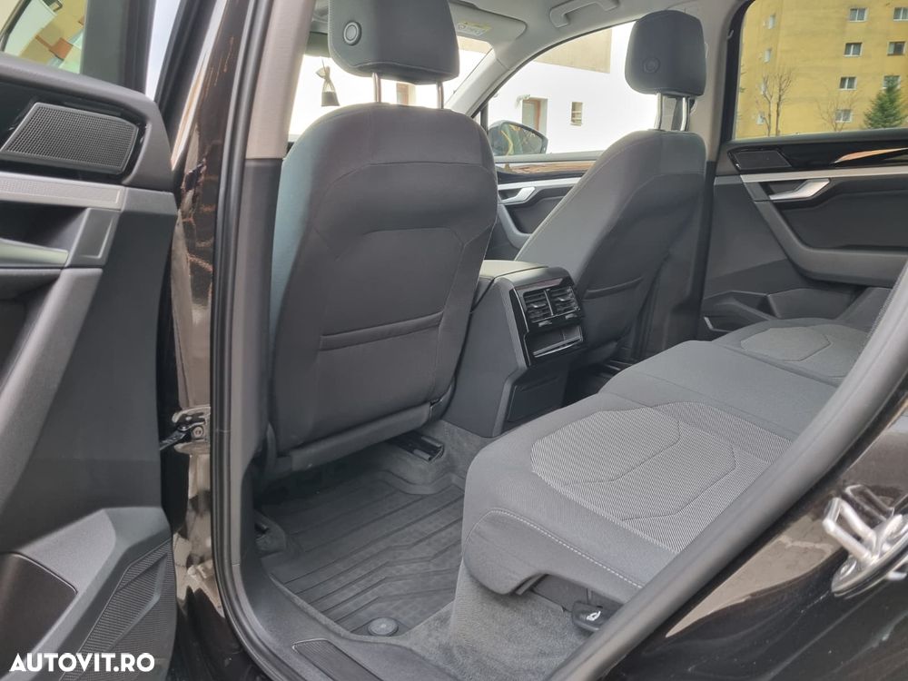 Volkswagen Touareg 3.0 V6 TDI SCR 4Motion Automatik - 8