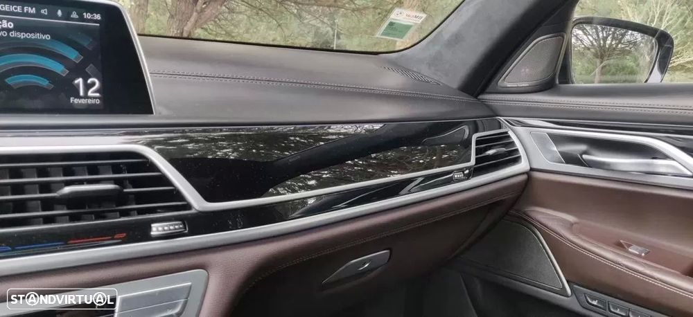 BMW 745 e iPerformance Pack M Auto - 59